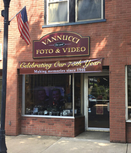 Vannucci Foto & Video adapts with the times